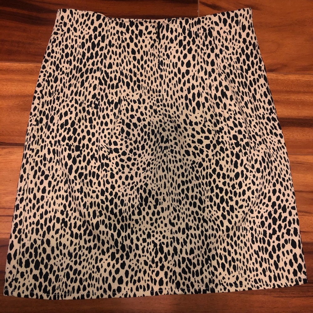 Brandy Melville cheetah skirt